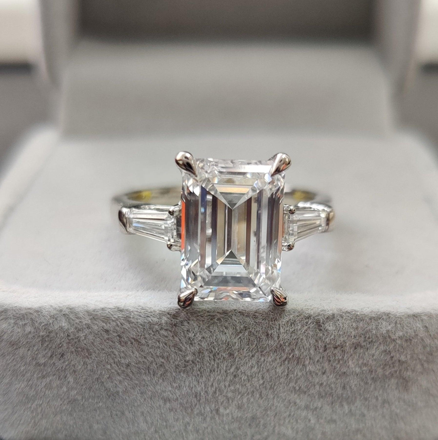 IGI Certified 4.75Ct F/VS Emerald Cut Diamond Trilogy Engagement Ring