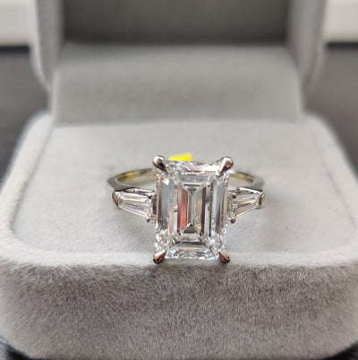 IGI Certified 4.75Ct F/VS Emerald Cut Diamond Trilogy Engagement Ring