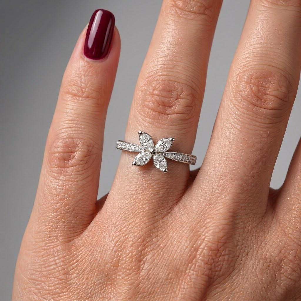 1.00CT D/VVS Lab-Grown Diamond Flower Ring in Platinum