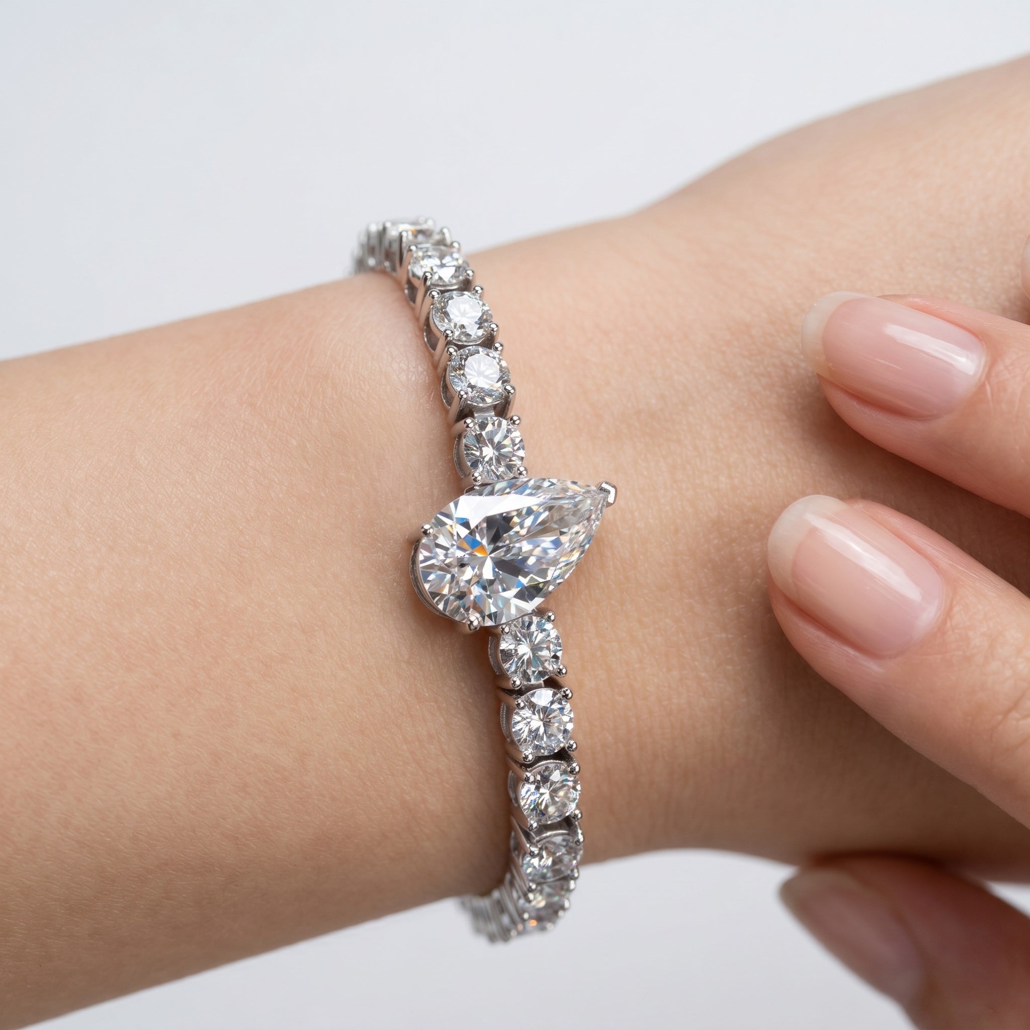 11.86Ct Pear and Round Lab Diamond Tennis Bracelet In 9k White Gold 7inch