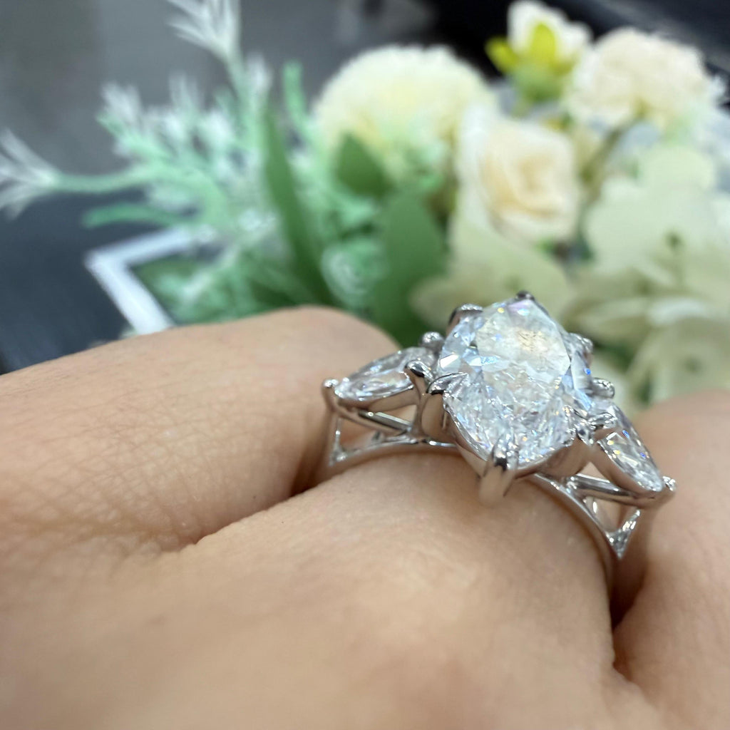 IGI Certified 3.00ct E/VS Marquise & Pear Diamond Three Stone Ring In Platinum