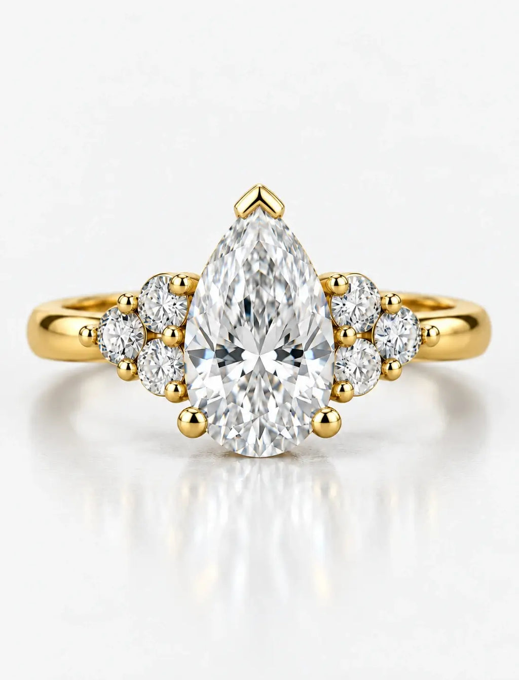 Lab Grown Diamond IGI Certified Pear Cut & Round Cut Diamond Claw Set Engagement Ring 18K Yellow Gold