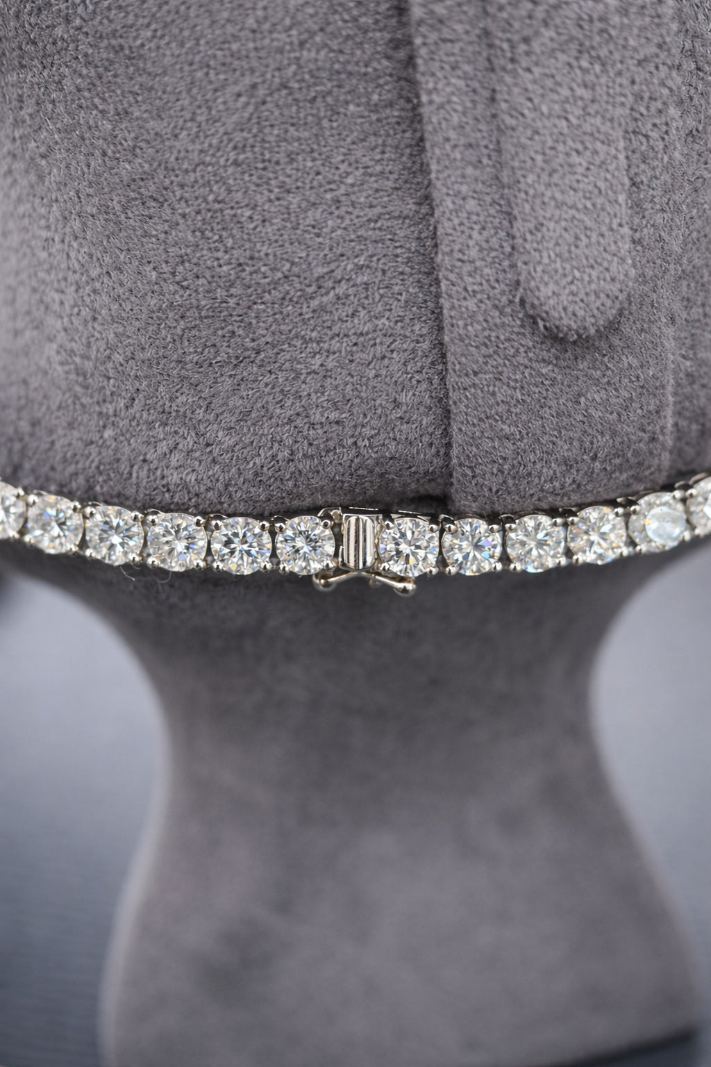 Ready to Ship 50.00Ct D/VS Round Lab Diamond Graduated Tennis Necklace in 18k White Gold