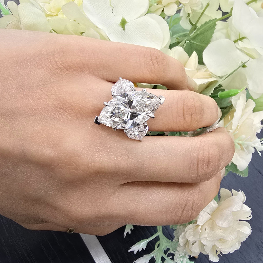 Platinum 13.55 Carat Lab Grown Diamond Trilogy Ring for Women