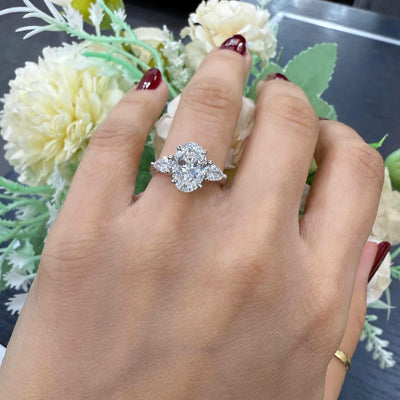 3.00Carat D/VS Lab Grown Oval & Pear Shape Diamond Trilogy Ring In Platinum