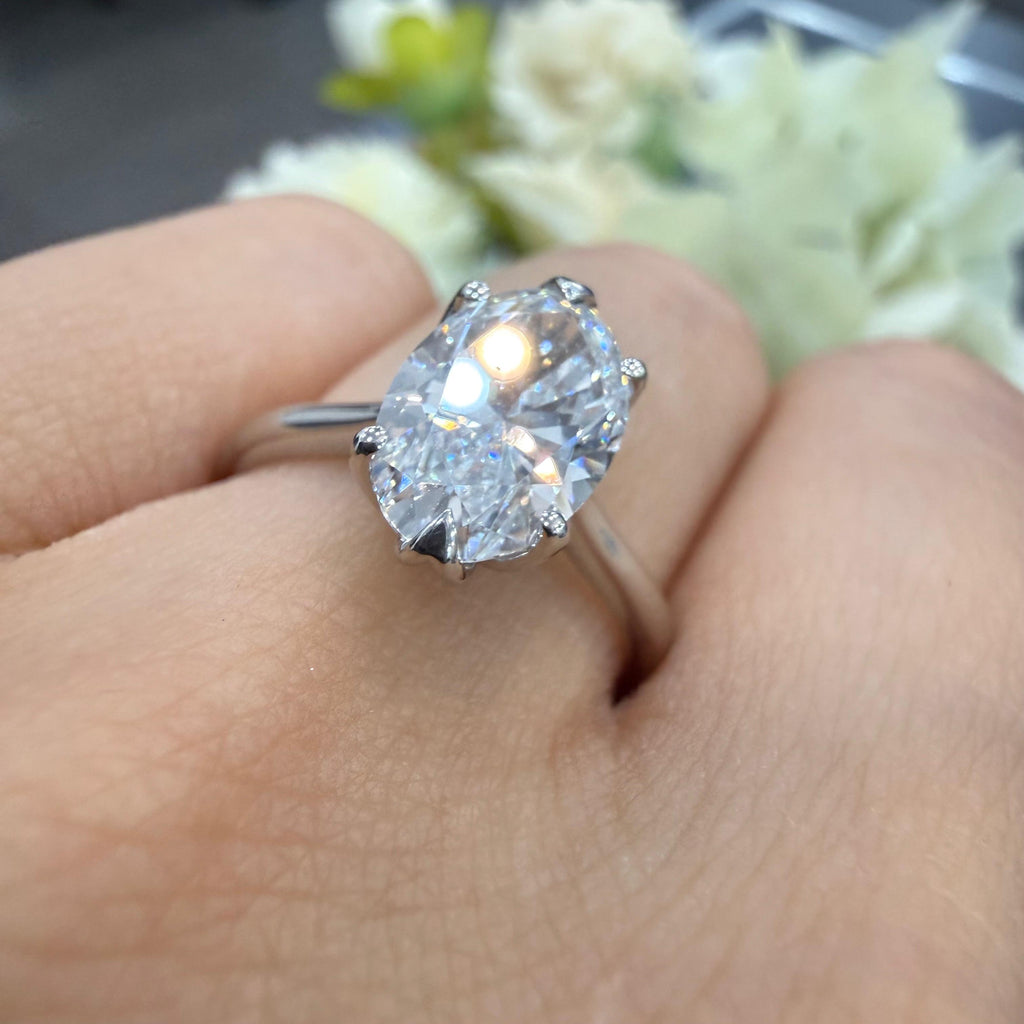 IGI 2.00CT D/VVS Oval Lab Diamond Six Claw Solitaire Engagement  Ring