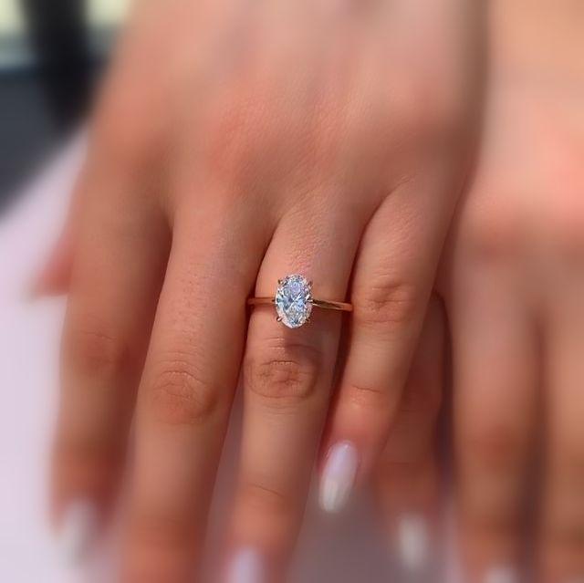 Special Offer ! E/VS 1.00-3.00 CT IGI Certified Oval Diamond  Solitaire Engagement Ring in Platinum