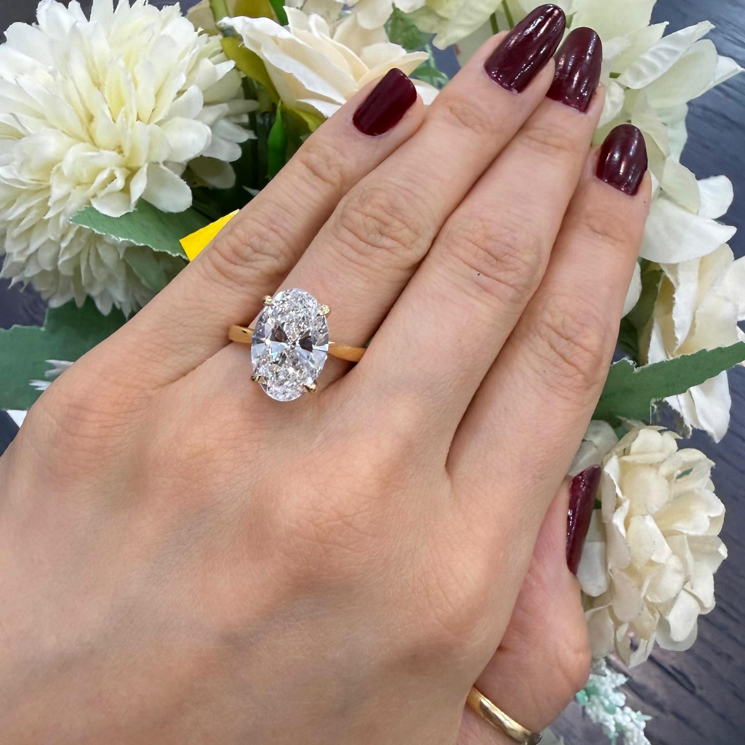 IGI 5.00CT D/VVS Oval Lab Diamond Solitaire Ring In 18k Yellow Gold