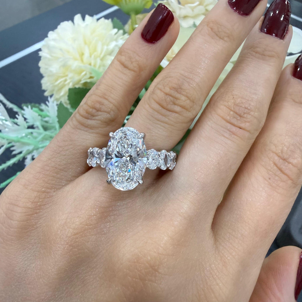 IGI Certified 9.50Ct F/VS1 Oval Diamond Engagement Ring in White Gold