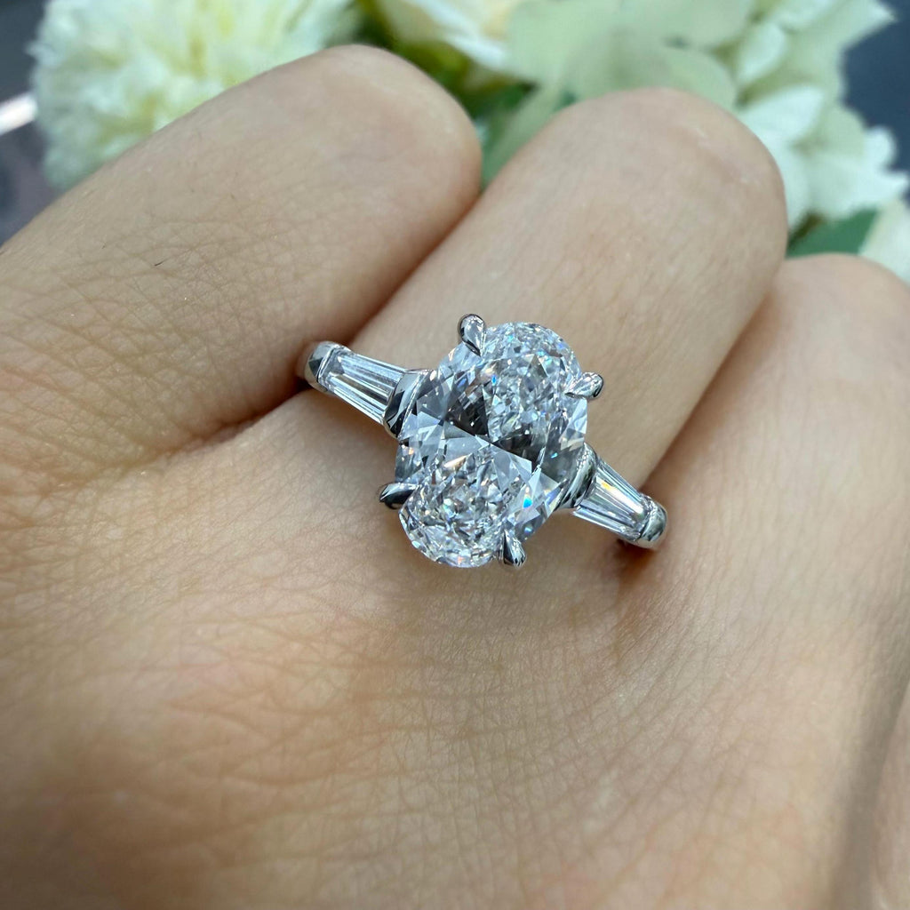 IGI 2.10ct D/VVS Oval & Baguette Lab Diamond Three-Stone Ring In Platinum