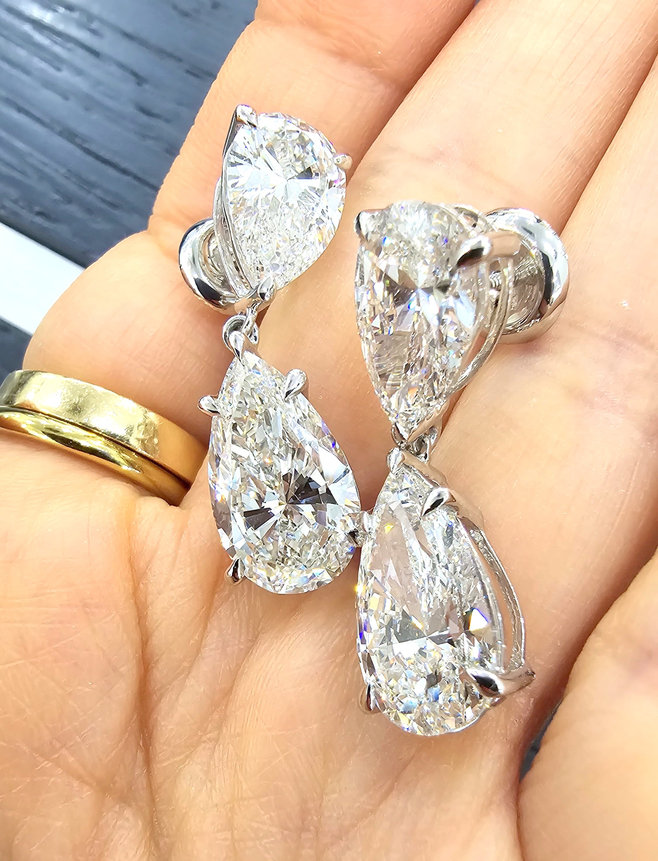 Clearance - CERTIFIED 12.00Ct Pear Diamond Dangle Drop Earring in Platinum
