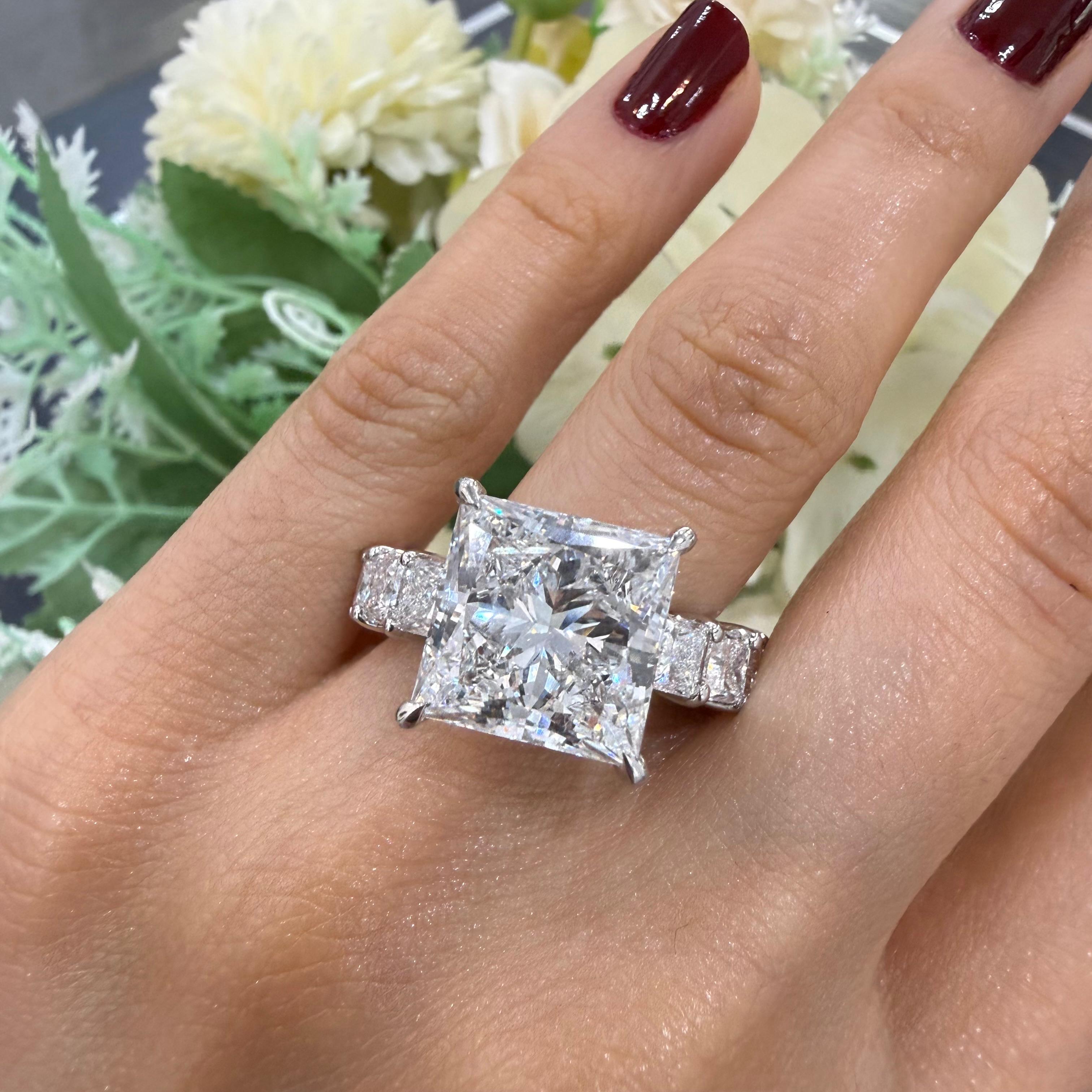 IGI Certified 16.30Ct F/VVS Princess Diamond Engagement Ring in Platinum