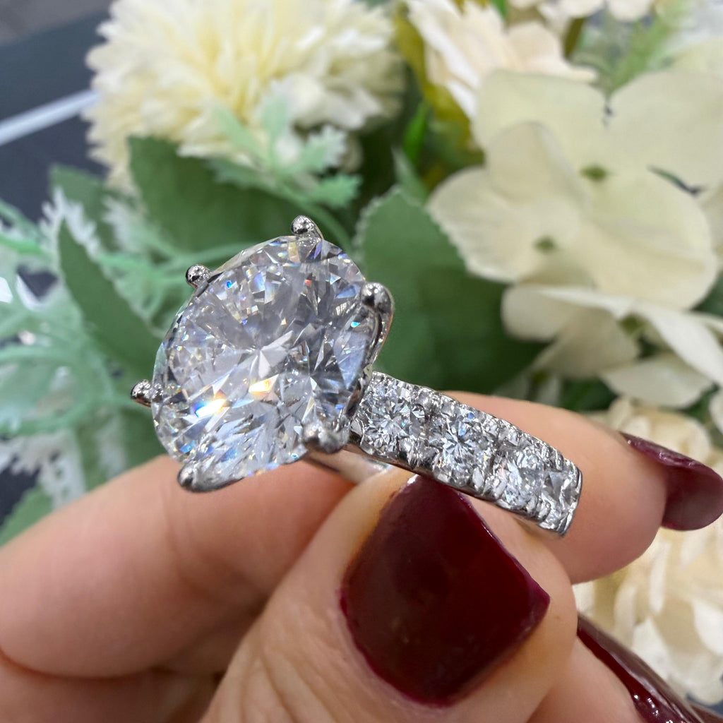IGI Certified 10.00ct F/VS Round Diamond Engagement Ring In White Gold