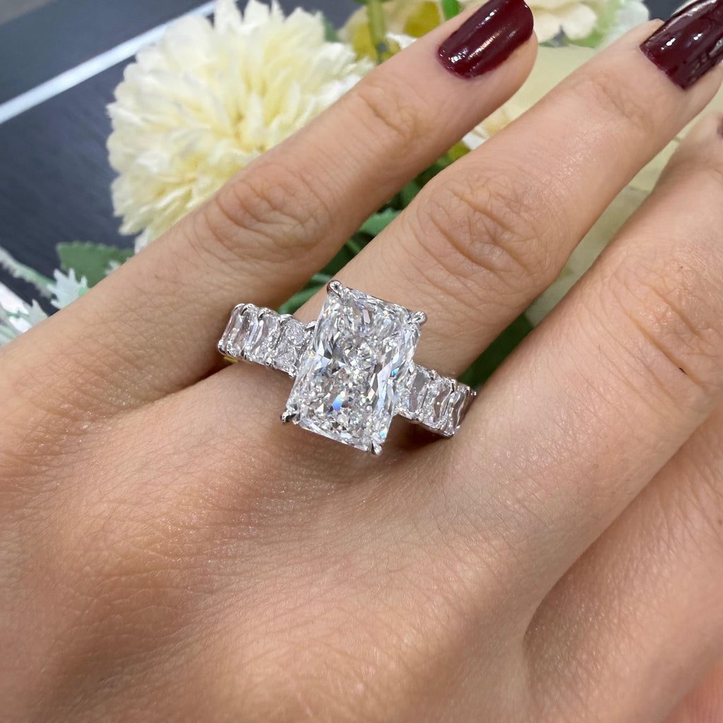 IGI Certified 11.50Ct F/VS1 Radiant Diamond Engagement Ring in White Gold