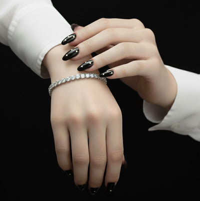 D/VVS 10.00 Carat Lab Grown Diamond Tennis Bracelet in 9K Gold | Amada Diamonds