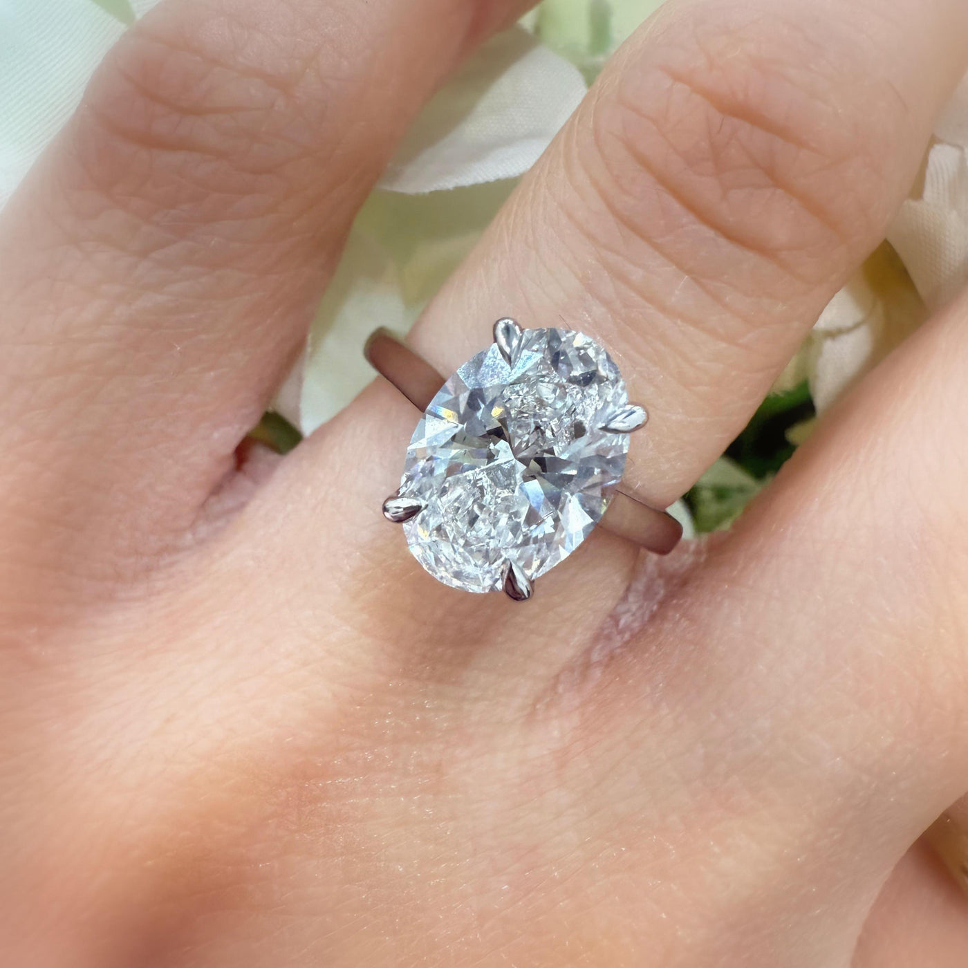 IGI Certified E/VS 4.29 Carat Lab Grown Oval Cut Diamond Solitaire Engagement Ring In Platinum