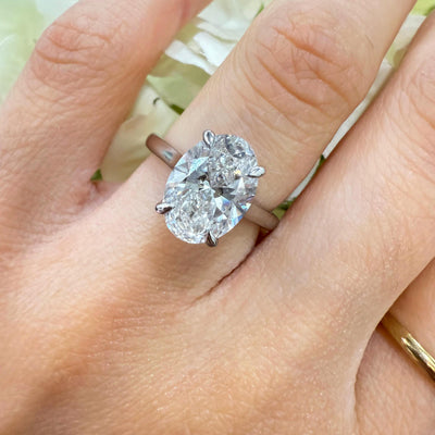IGI Certified E/VS 4.29 Carat Lab Grown Oval Cut Diamond Solitaire Engagement Ring In Platinum