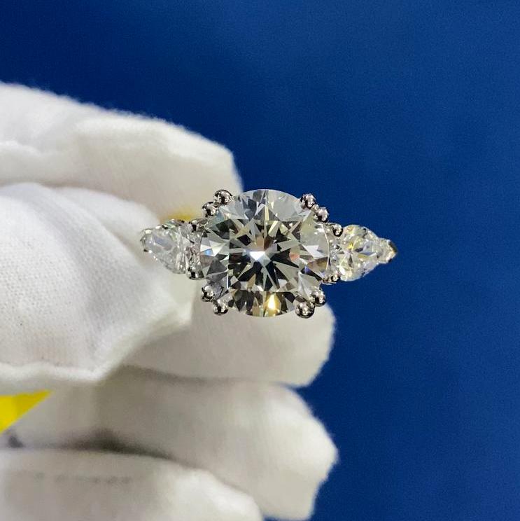 IGI Certified 6.50ct - 7.50ct Lab Grown Round Diamond Trilogy Engagement Ring in Platinum