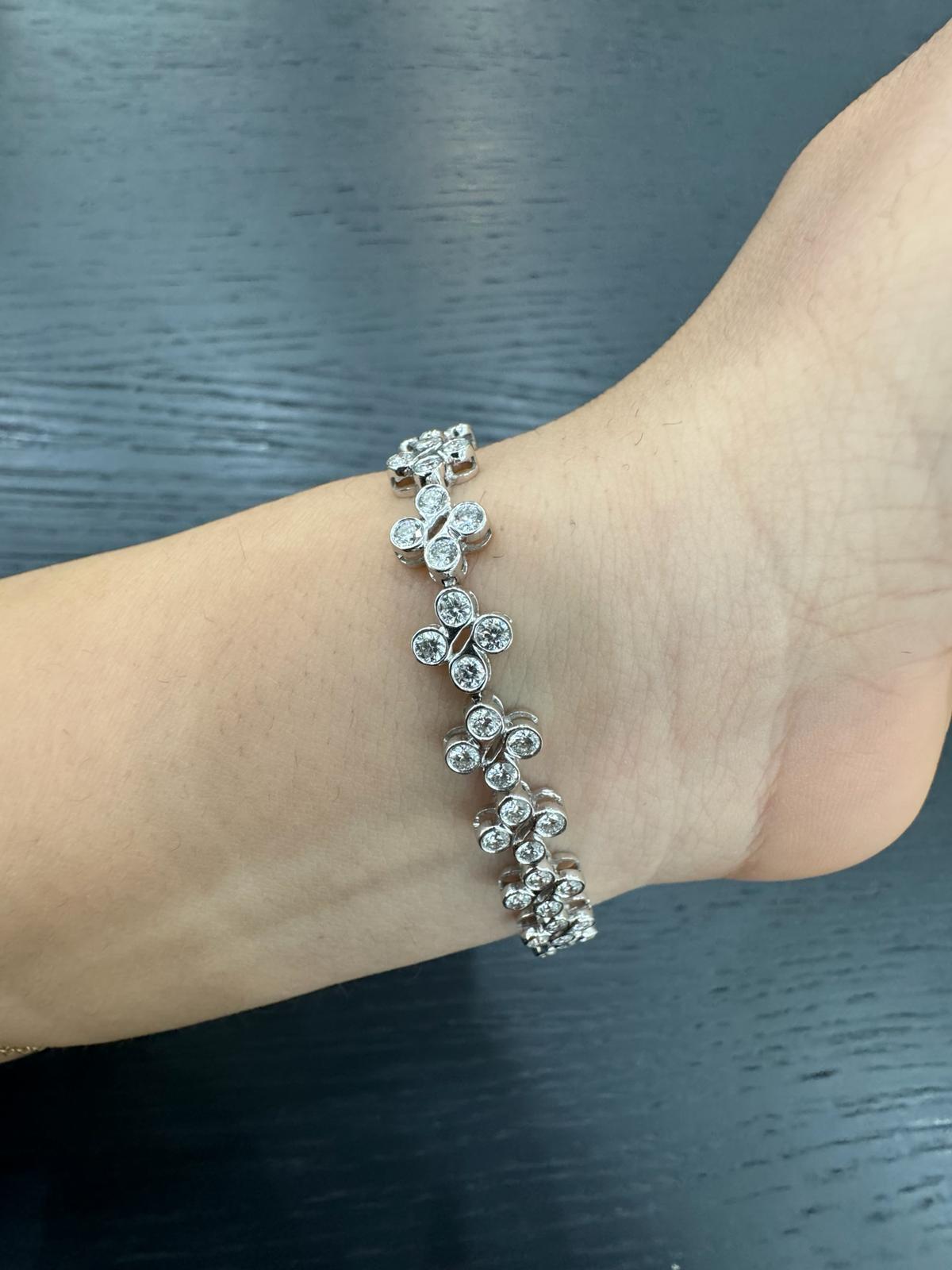 UK Hallmarked 5.00Ct Round Diamond Tennis Bracelet 100% D/VS Natural 18K White Gold