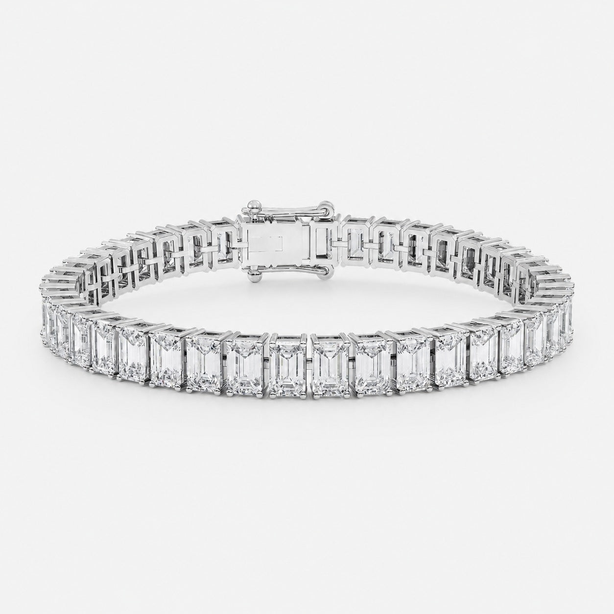 D-E/VS Vertical Emerald Lab-Grown Diamond Tennis Bracelet in Gold & Platinum (8–30ct)