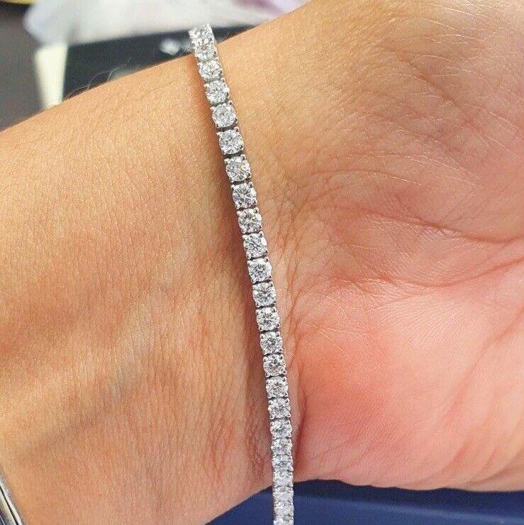 100% Natural Round Diamond Claw Set Tennis Bracelet in Platinum - D-E/VS 3.00ct