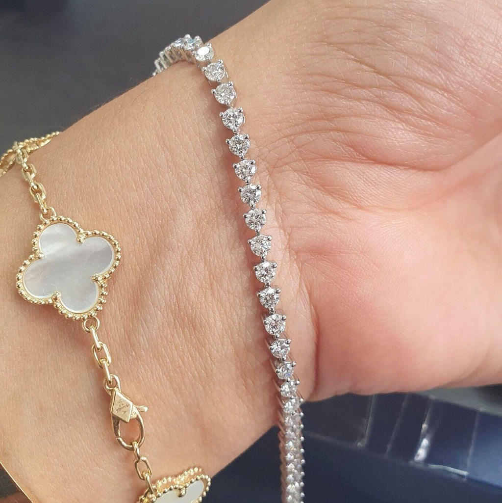 3.00ct Round Diamond Tennis Bracelet - Platinum (Angle View 4)