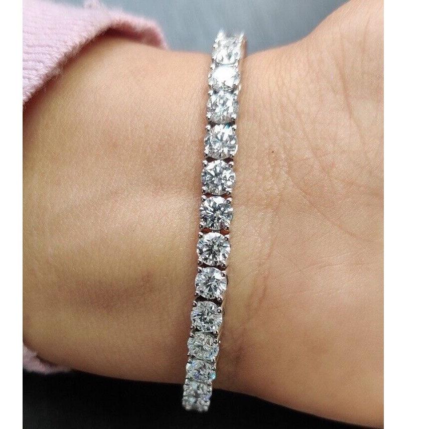 Top Most Quality D/VVS 5.00Ct Natural Round Diamond Tennis Bracelet Crafted in Platinum