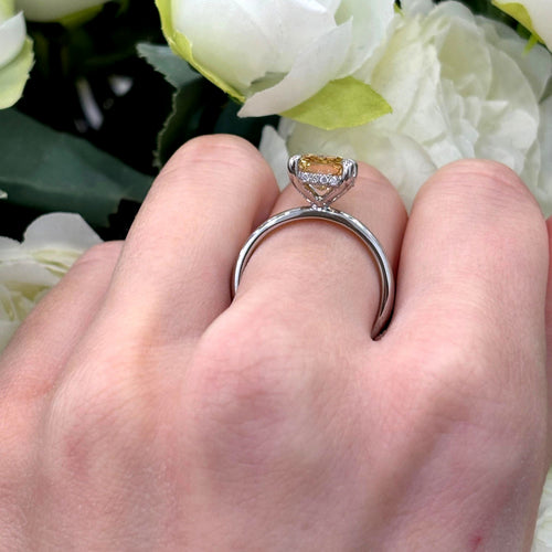 3.35 Carat IGI Lab Fancy Vivid Yellow Radiant Diamond Hidden Halo Engagement Ring In Platinum