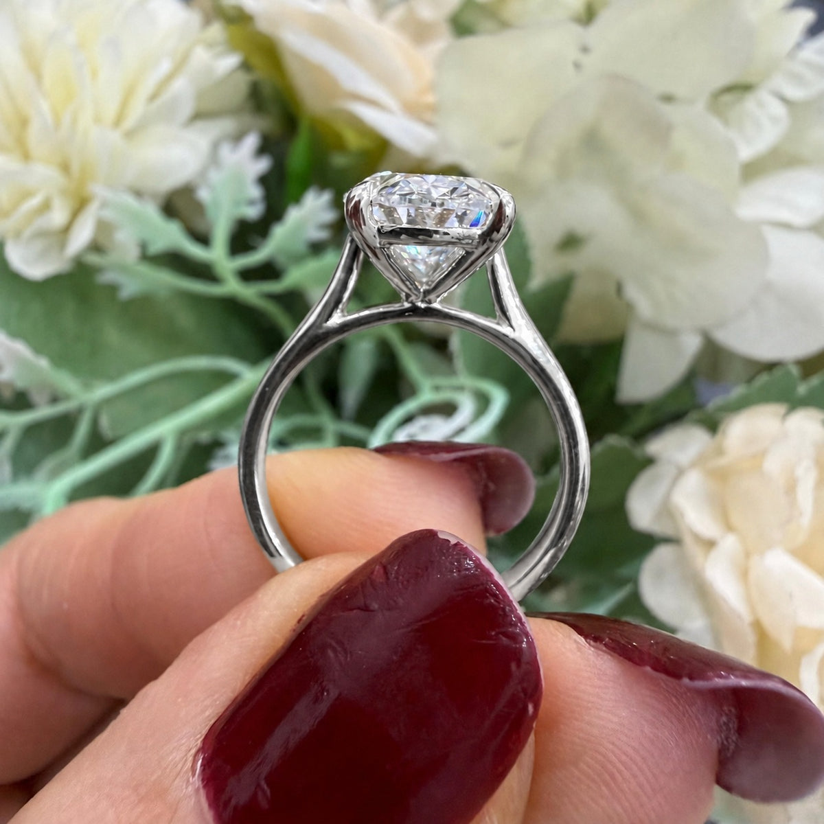 3.00 CT IGI Lab Oval Diamond Solitaire Engagement Ring - E/VS
