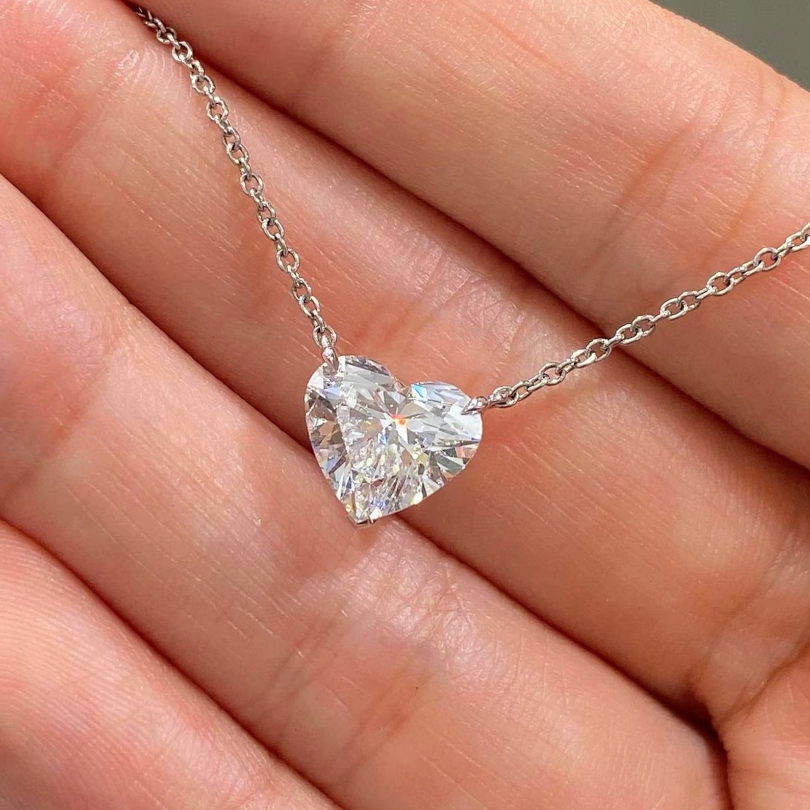 Certified 2.00Ct Heart Diamond Amada Solitaire Pendant Necklace for Women