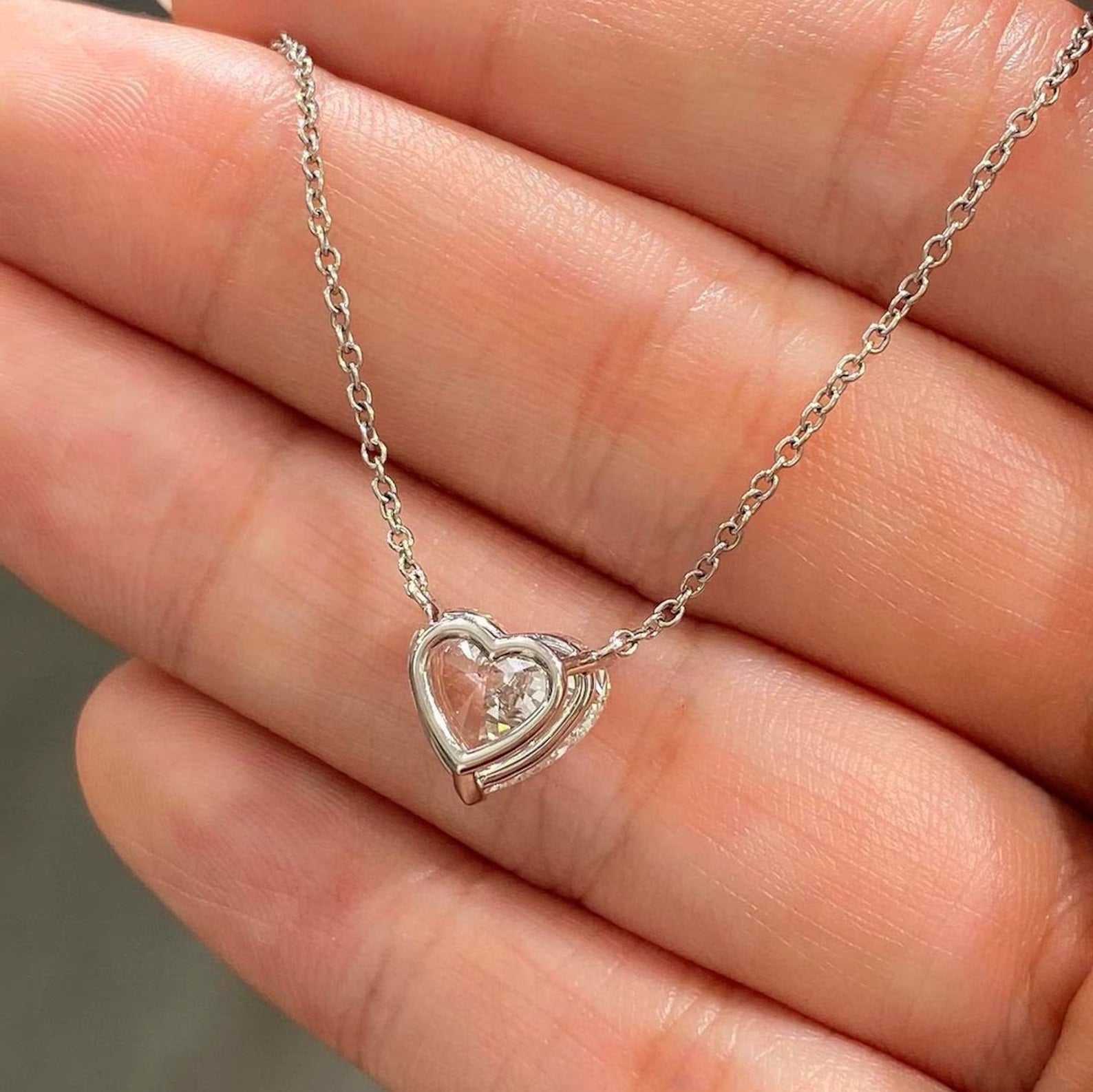 Certified 2.00Ct Heart Diamond Amada Solitaire Pendant Necklace for Women