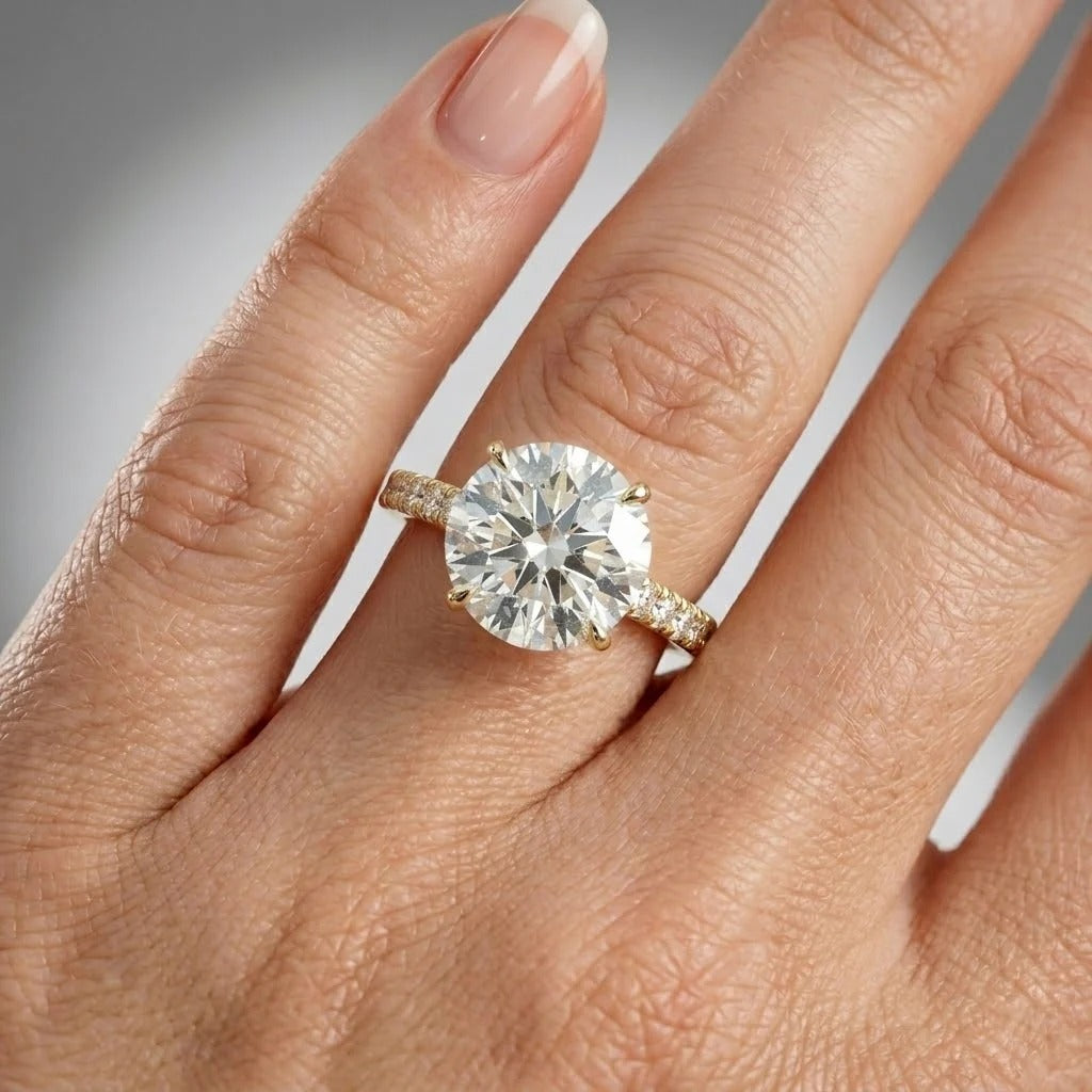 IGI Certified 3.75Ct Round Diamond Engagement Ring in 18k Yellow Gold