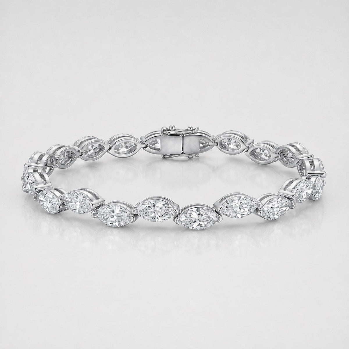 10.00ct Marquise Diamond Tennis Bracelet - 9k White Gold
