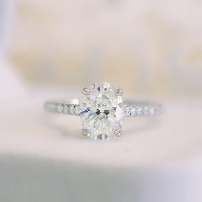 Clearance ! E/VS 2.00Ct IGI Certified Oval Diamond Engagement Ring