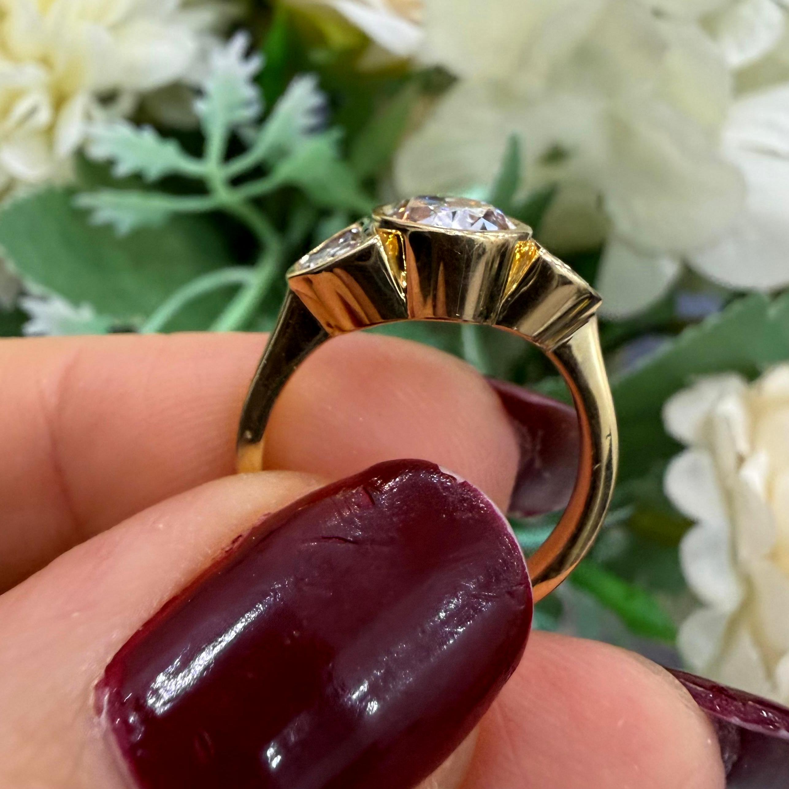IGI 3.00ct D/VS Oval & Half Moon Lab Diamond Three-Stone Ring In 18k Yellow Gold