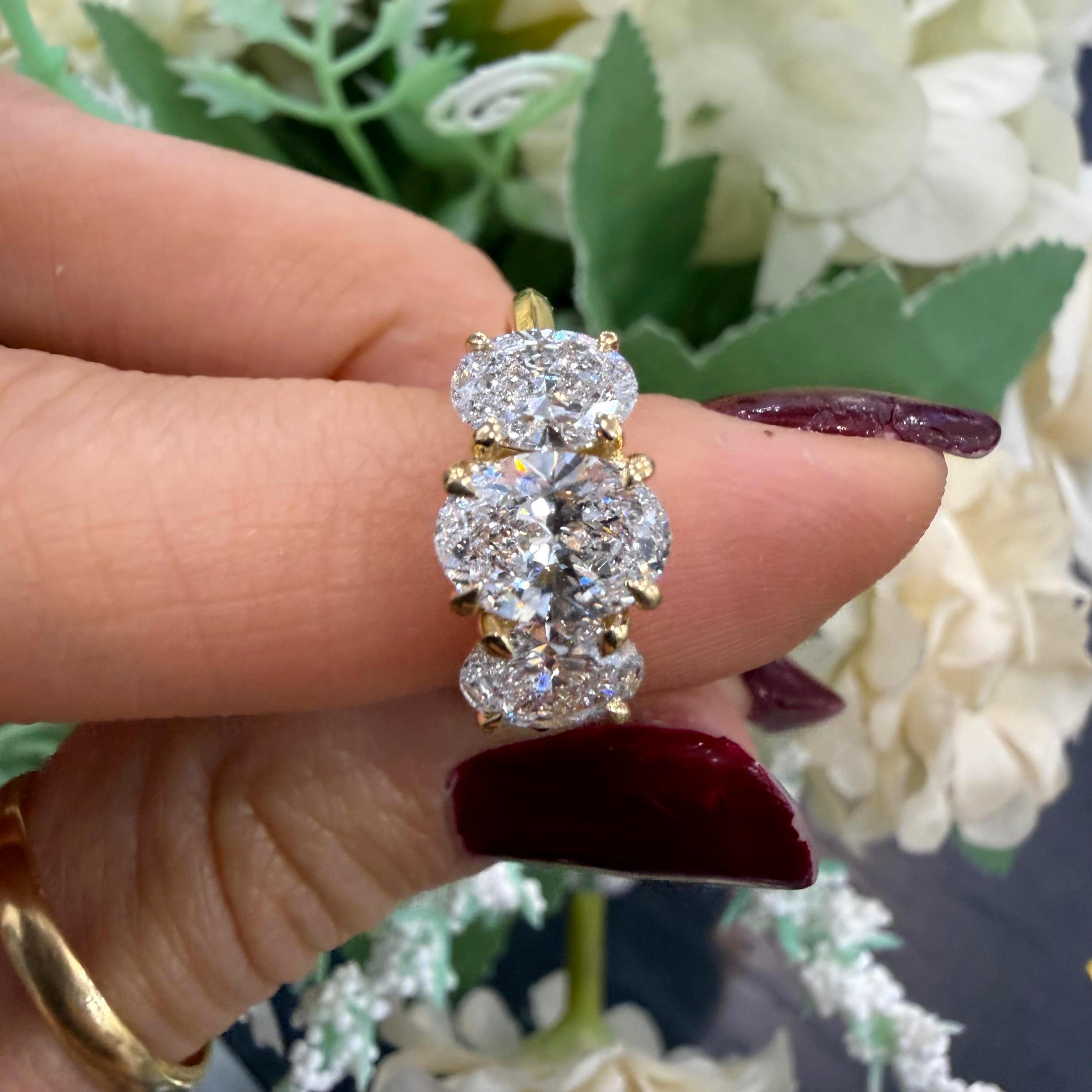 IGI 2.10ct D/VS Oval Lab Diamond Three-Stone Ring In 18k Yellow Gold