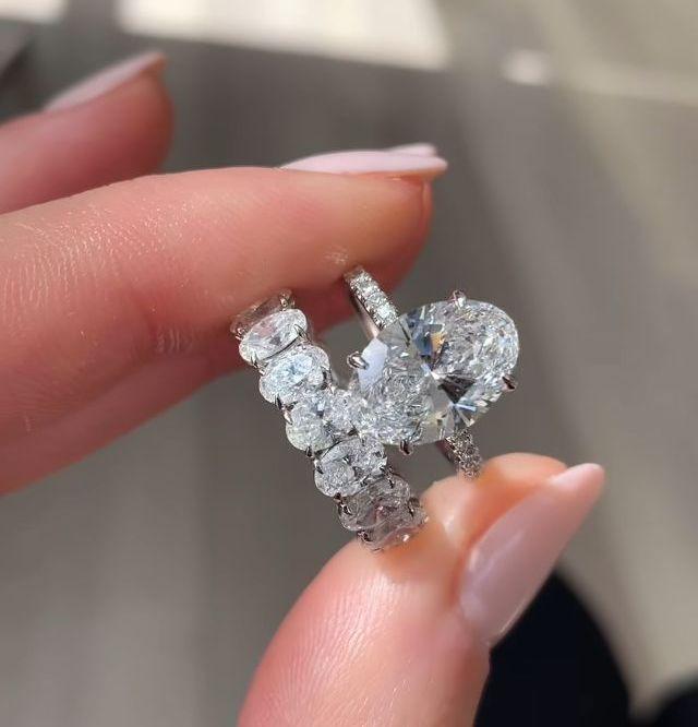 Certified Oval Lab Diamond Engagement Ring 4.50ct - 5.50Ct