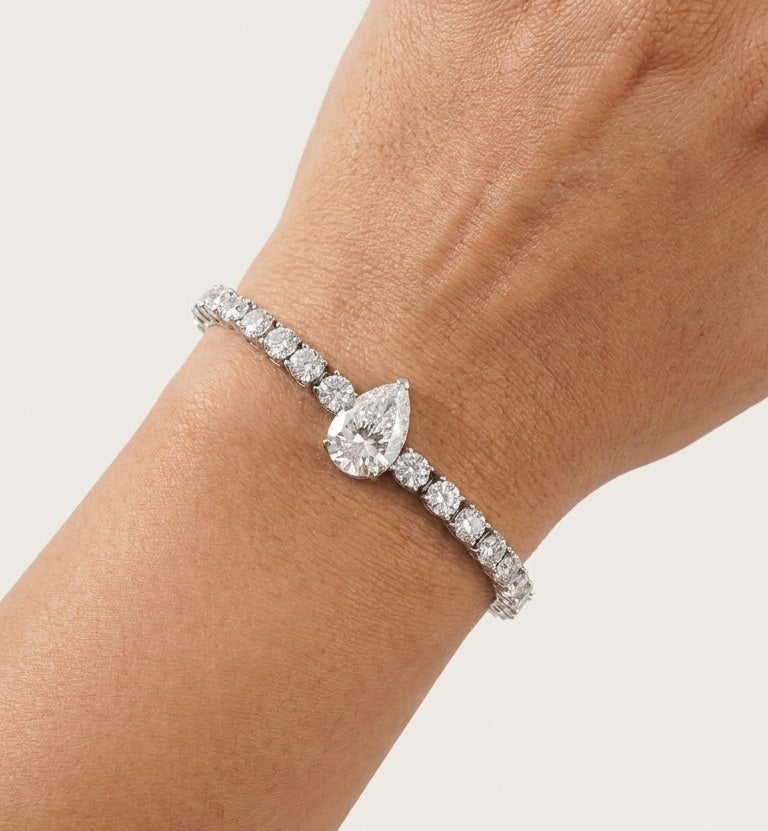 11.86Ct Pear and Round Lab Diamond Tennis Bracelet In 9k White Gold 7inch