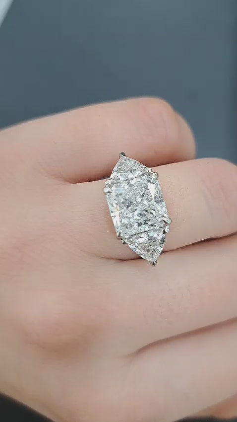 Clearance E/VS 6.00Ct IGI Certified Radiant Cut Diamond Trilogy Ring In Platinum