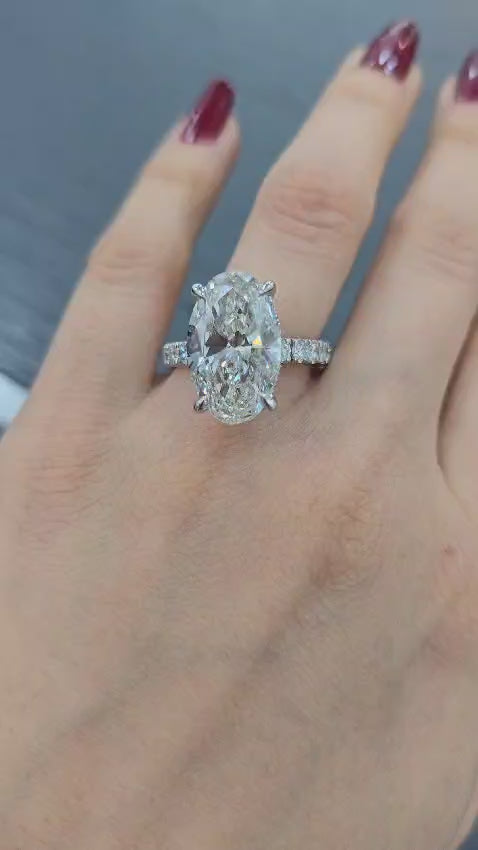 Certified 9.00CT Oval Lab Grown Diamond Engagement Ring in Platinum