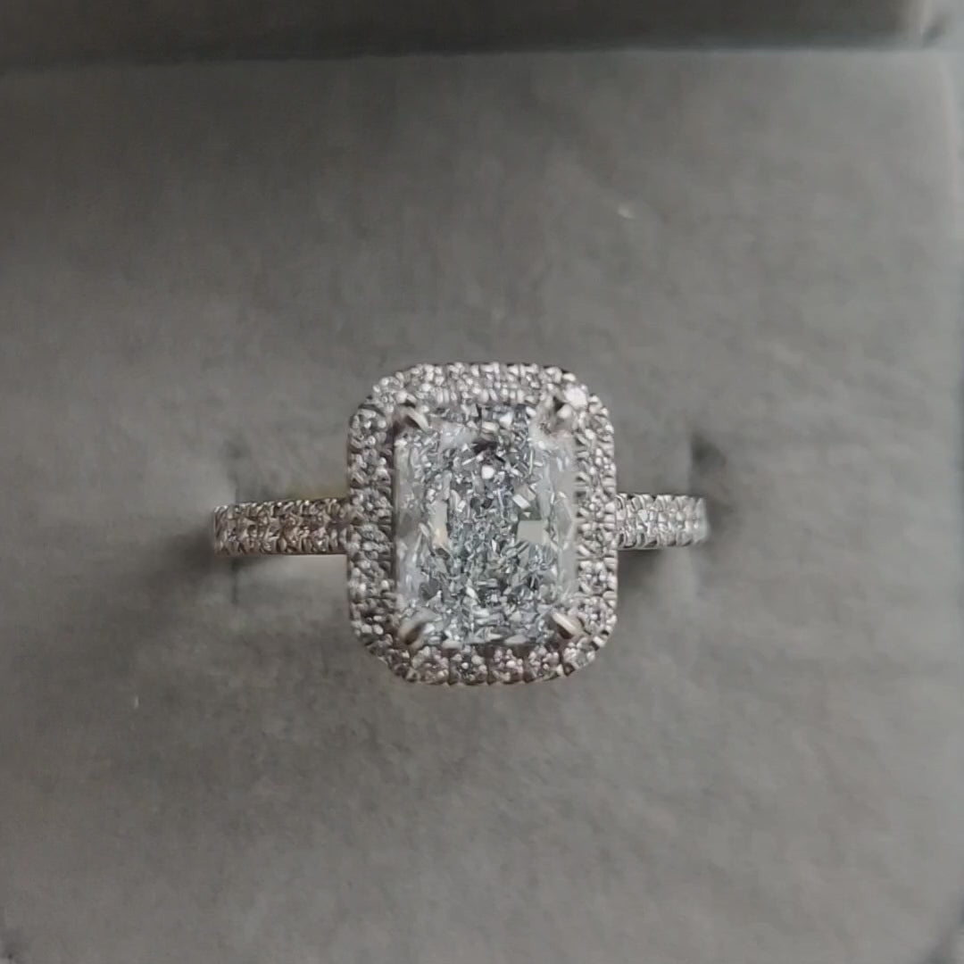 4.50 Ct IGI Certified Radiant Cut Diamond Halo Engagement Ring In Platinum