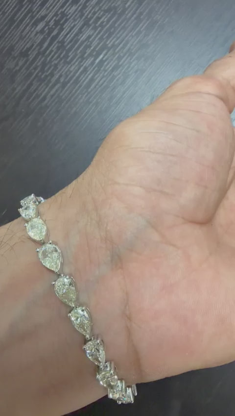100% Natural Pear Diamond  12.50 Carat Claw Setting Tennis Bracelet Platinum
