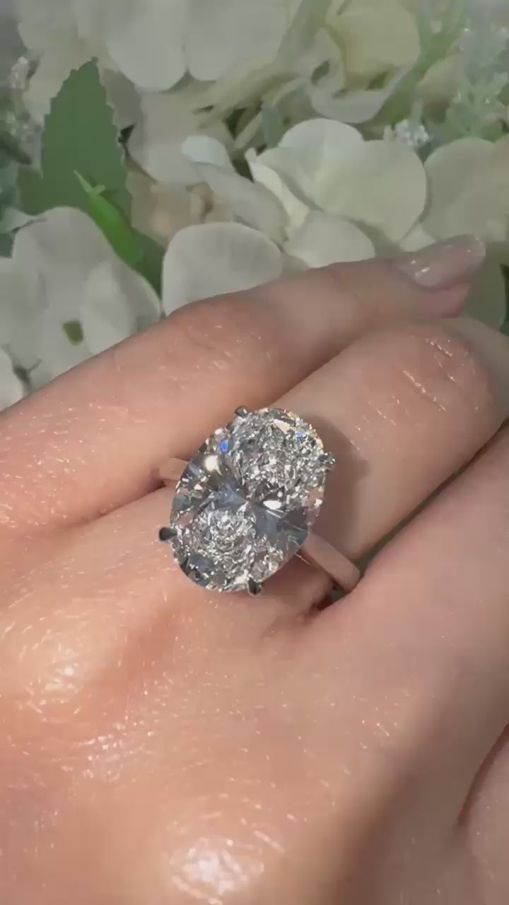 CLEARANCE ! IGI Certified E/VS 6.00Ct Lab Oval Diamond Solitaire Engagement Ring, Platinum / 18K Gold