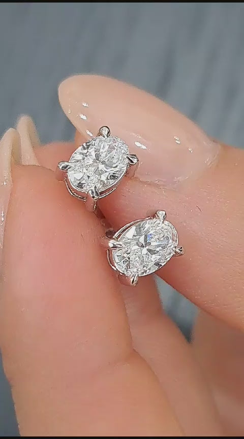 Special Gift ! 1.10Ct D/VS Oval Cut Diamond Stud Earrings In 18K White Gold
