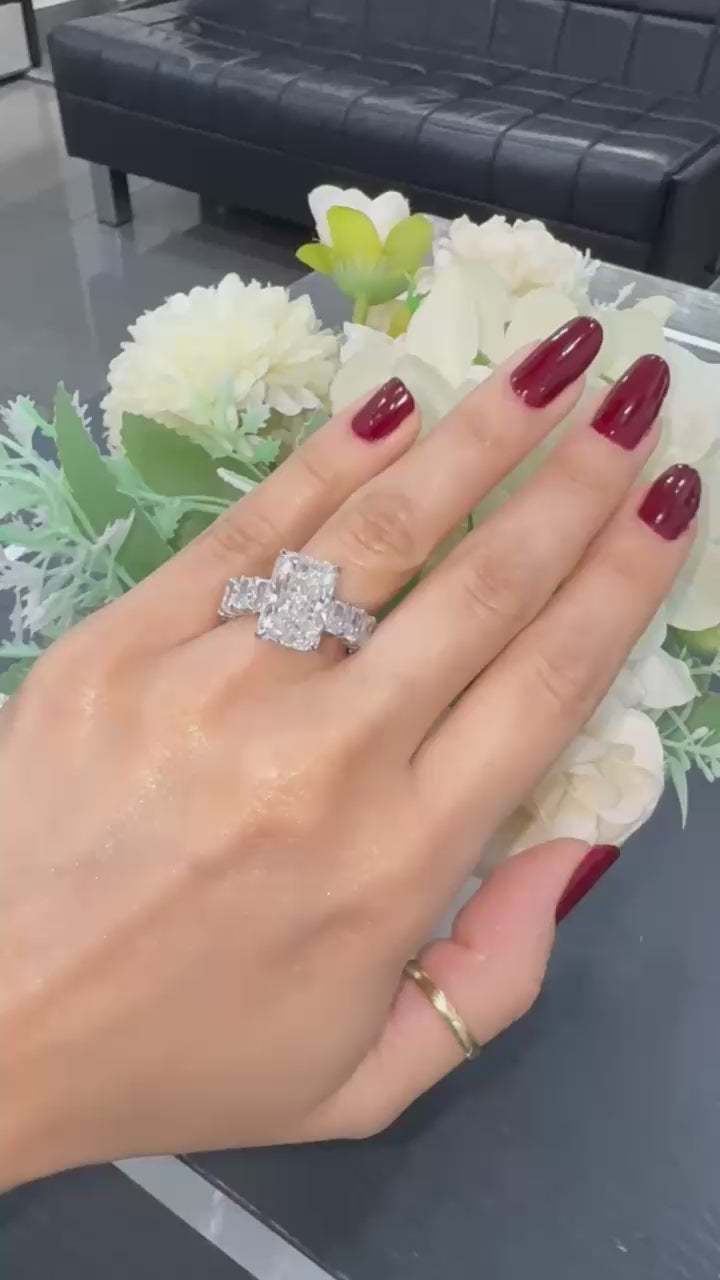 IGI Certified 11.50Ct F/VS1 Radiant Diamond Engagement Ring in White Gold