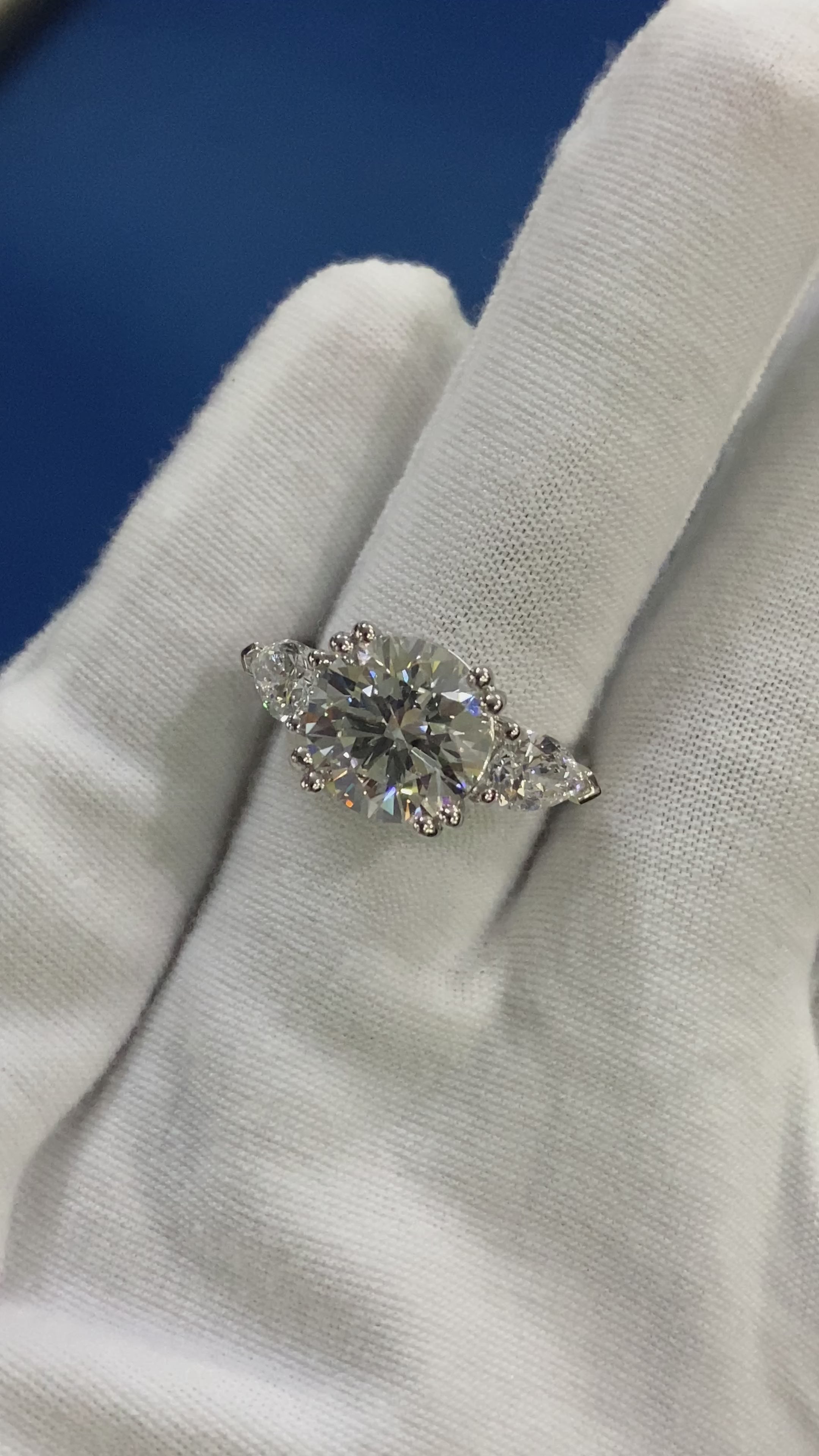 IGI Certified 6.50ct - 7.50ct Lab Grown Round Diamond Trilogy Engagement Ring in Platinum