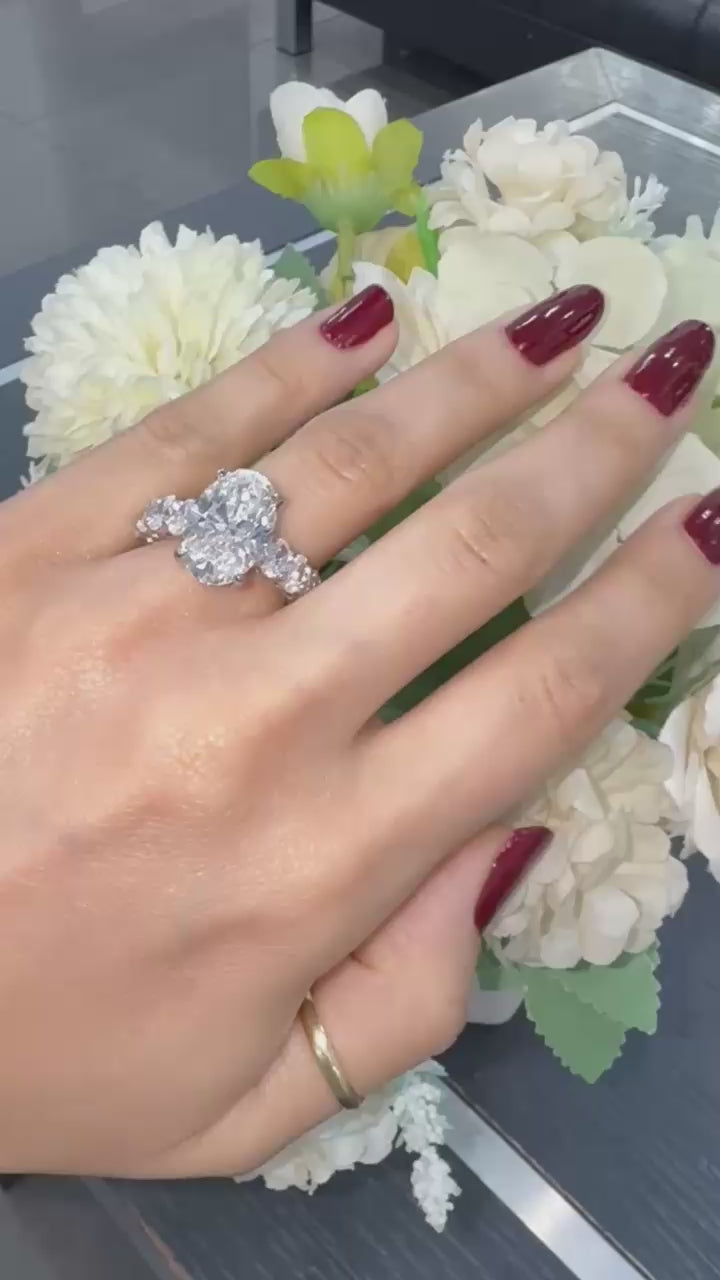 IGI Certified 9.50Ct F/VS1 Oval Diamond Engagement Ring in White Gold