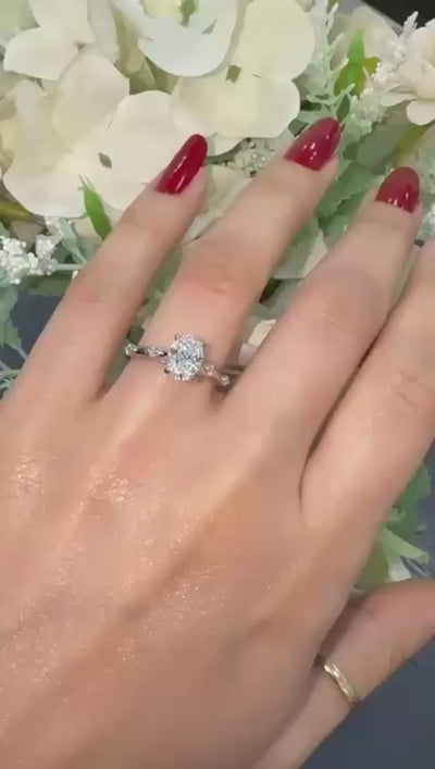 IGI Certified 2.00Ct E/VS Oval With Side Diamond Engagement Ring In Platinum (950)