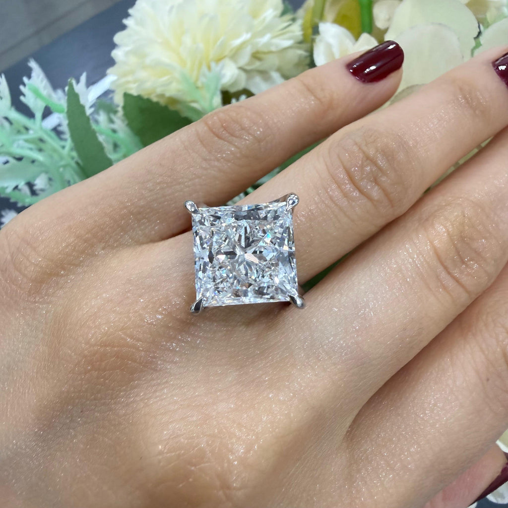 IGI Certified 10.00CT E/VS Princess Lab Grown Diamond Solitaire Engagement Ring in Platinum