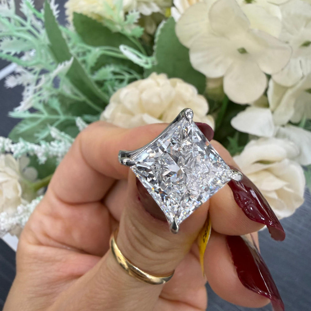 IGI Certified 10.00CT E/VS Princess Lab Grown Diamond Solitaire Engagement Ring in Platinum